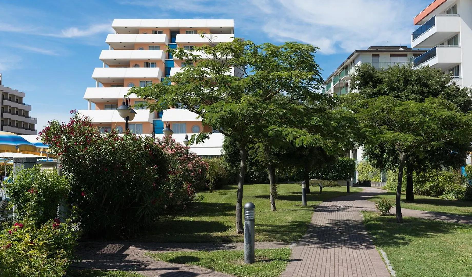 Aparthotel Holiday Bibione 4*,  Olaszország