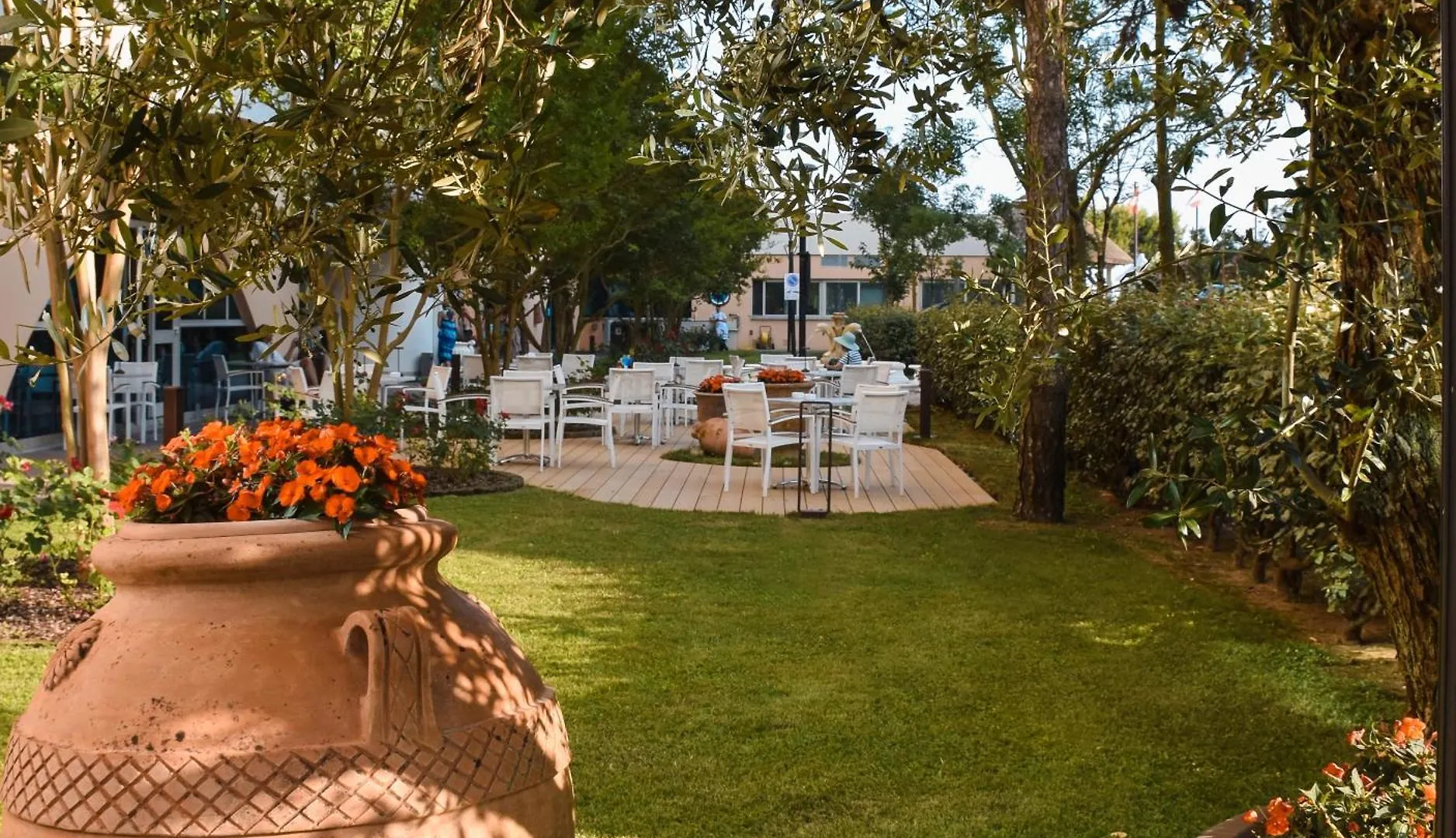 Aparthotel Holiday Bibione 4*,