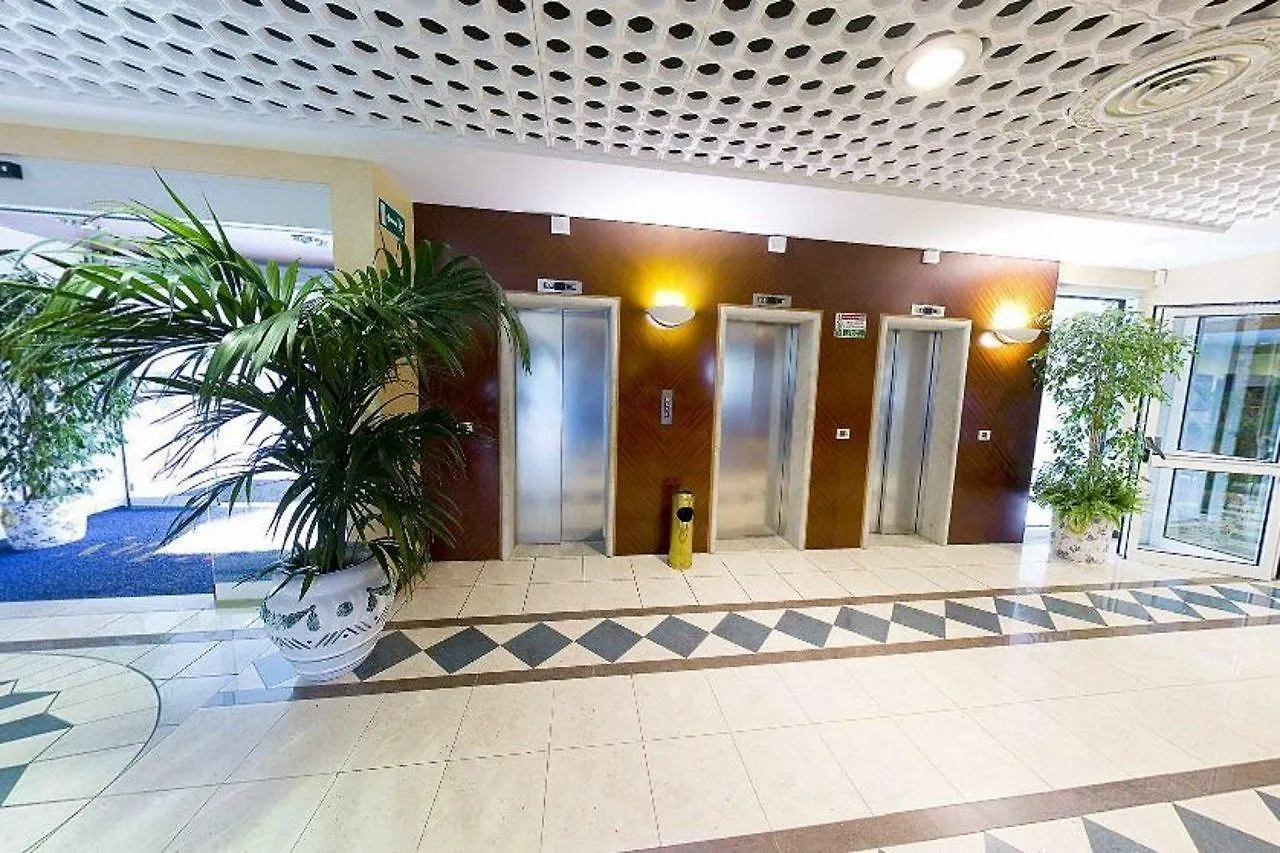 Aparthotel Holiday Bibione Szálloda