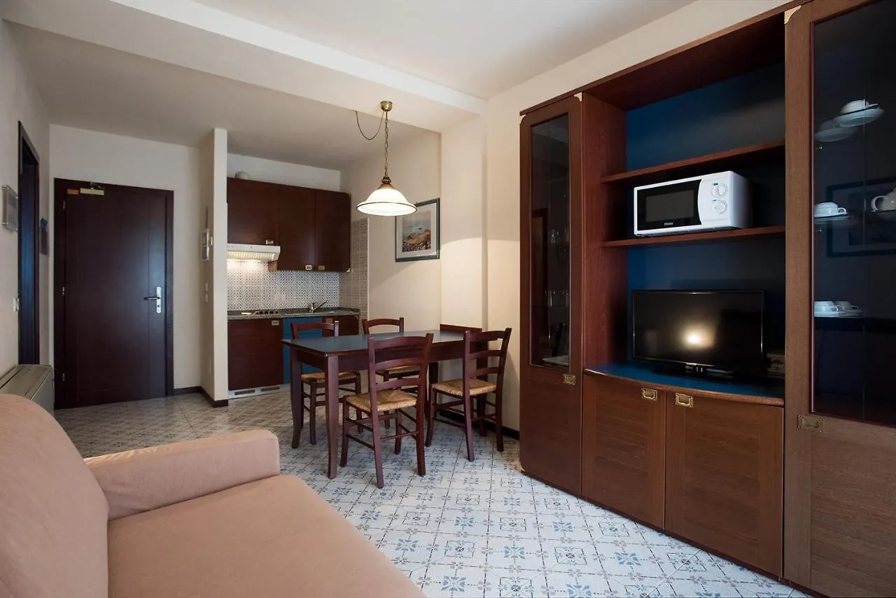 Szálloda Aparthotel Holiday Bibione