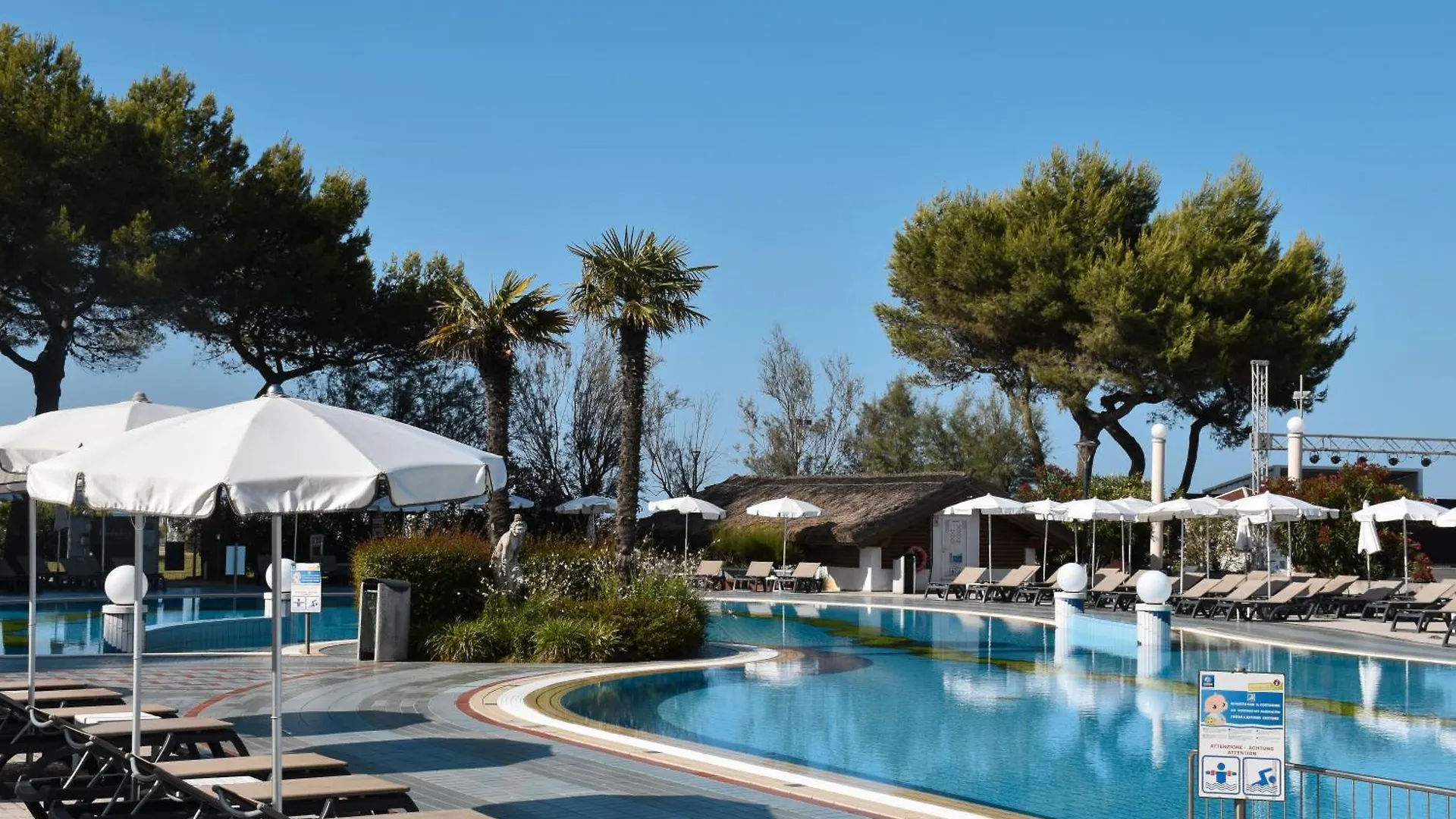 Hotel Aparthotel Holiday Bibione