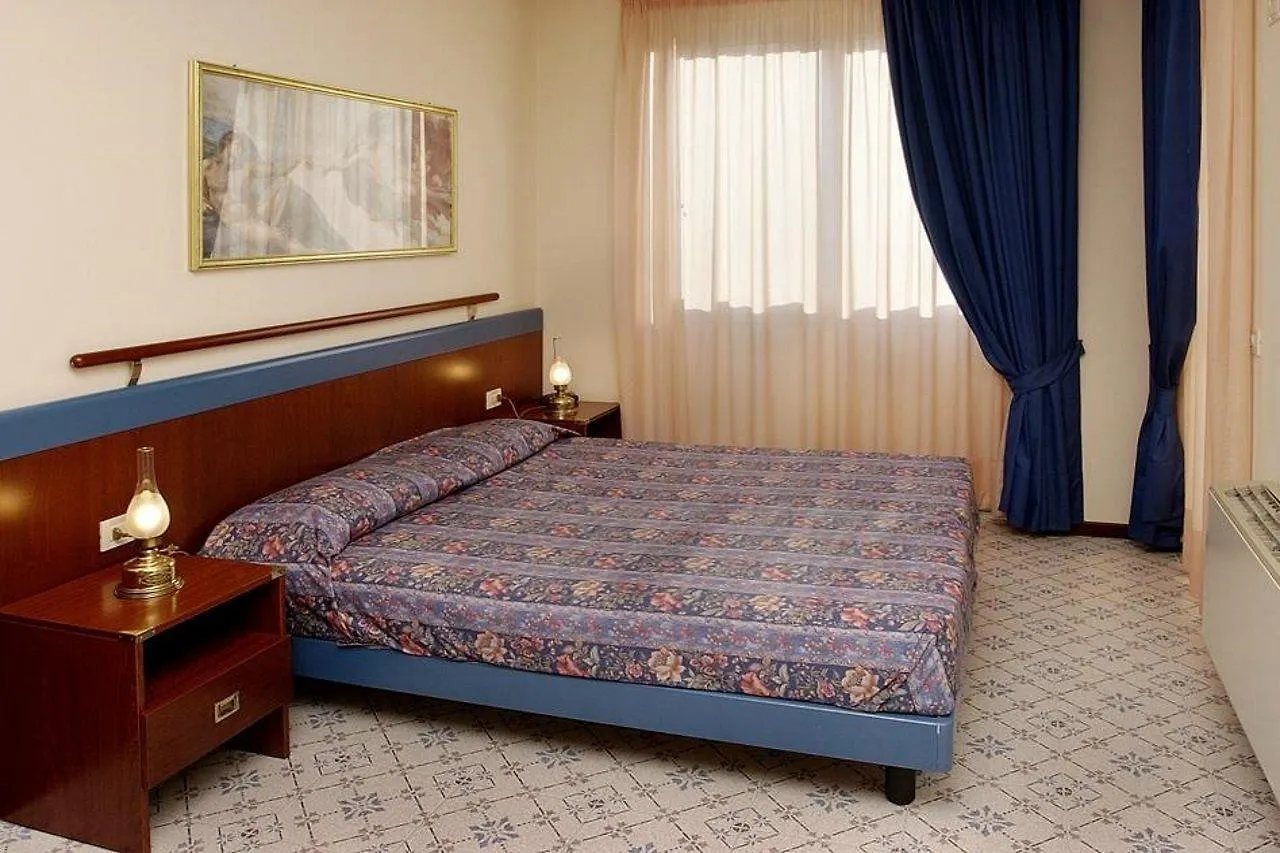 Aparthotel Holiday Bibione Hotel